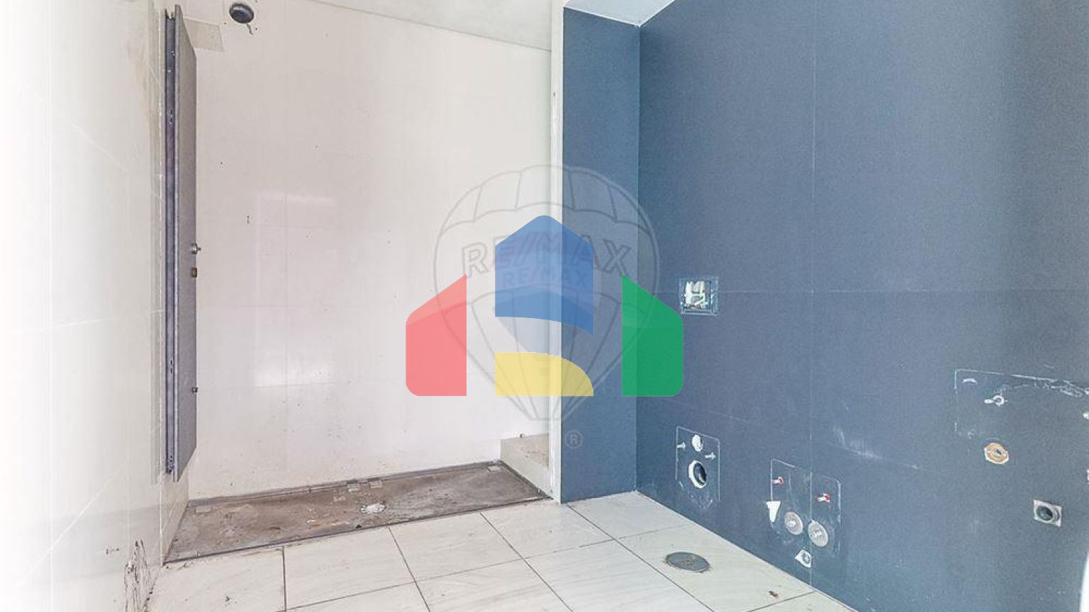 Residential - Single Family Home - T4 - Buarcos e São Julião, Figueira da Foz - PT