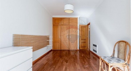 Residential - Condo/Apartment - T3 - Benfica, Lisbon - PT