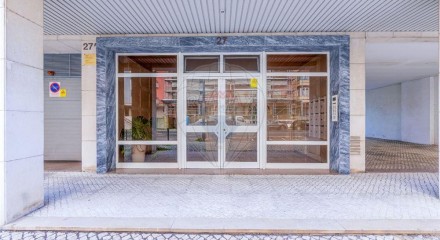 Residential - Condo/Apartment - T3 - Benfica, Lisbon - PT