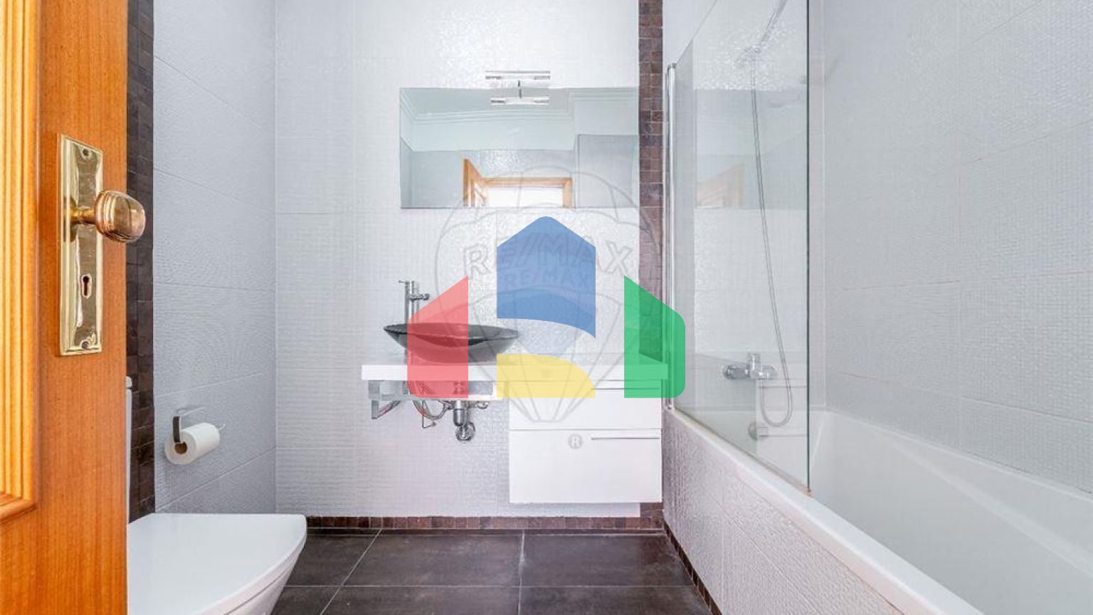 Residential - Condo/Apartment - T3 - Benfica, Lisbon - PT