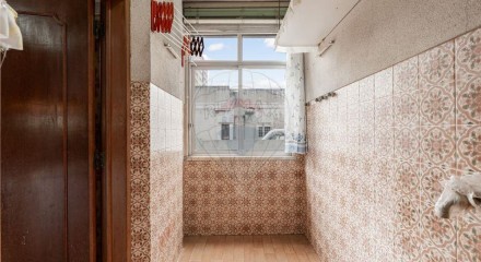 Residential - Condo/Apartment - T2 - Benfica, Lisbon - PT
