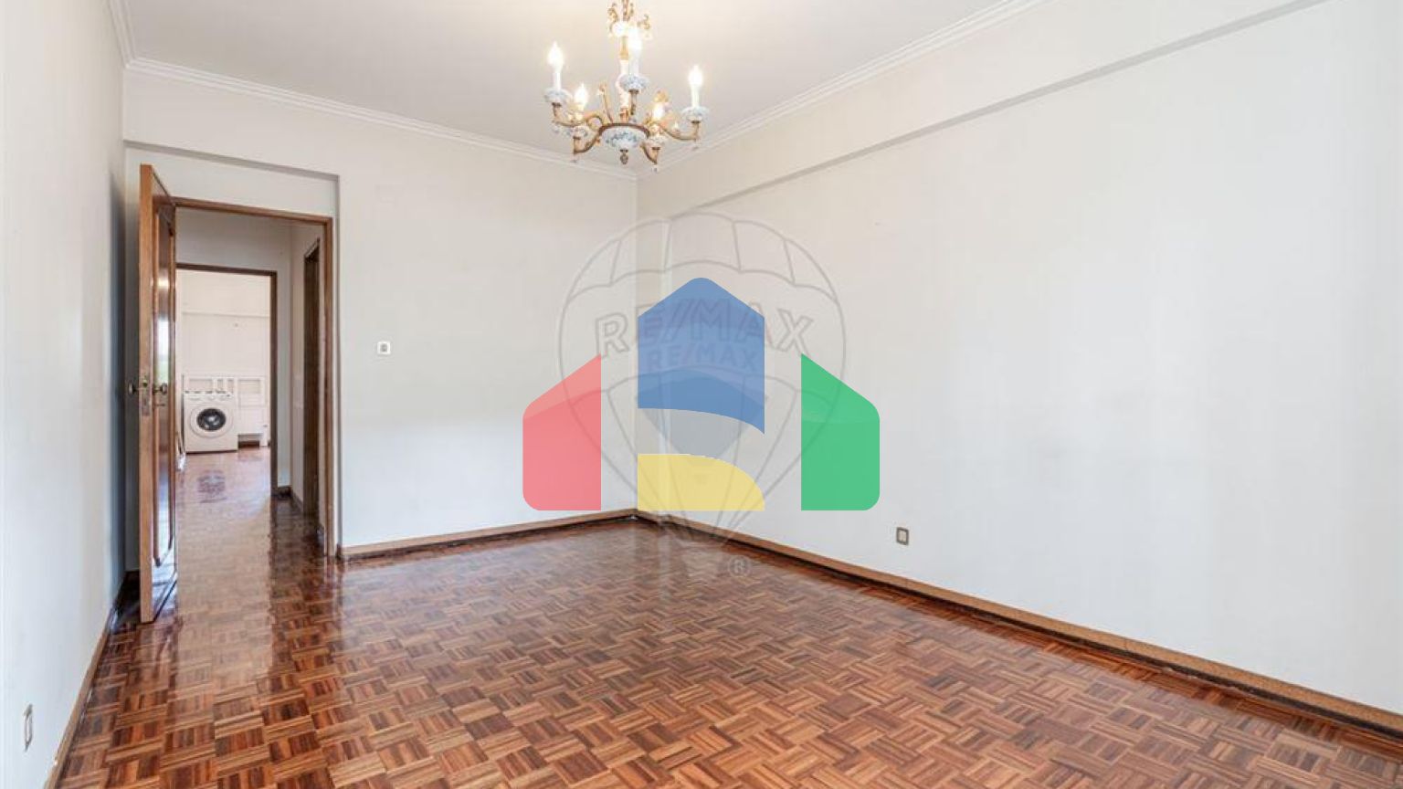 Residential - Condo/Apartment - T2 - Benfica, Lisbon - PT