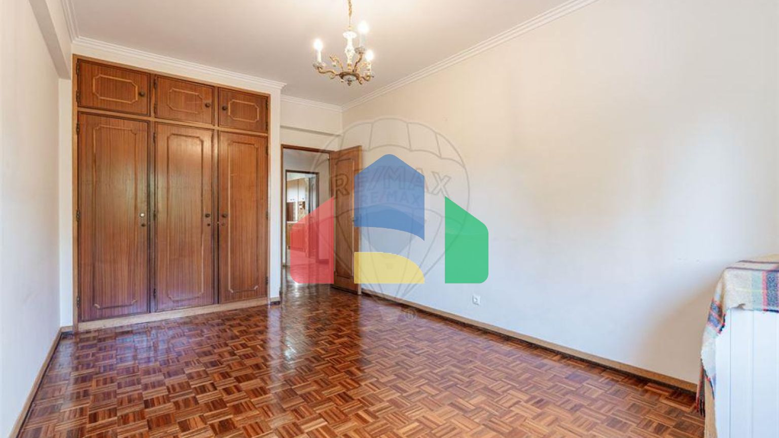 Residential - Condo/Apartment - T2 - Benfica, Lisbon - PT