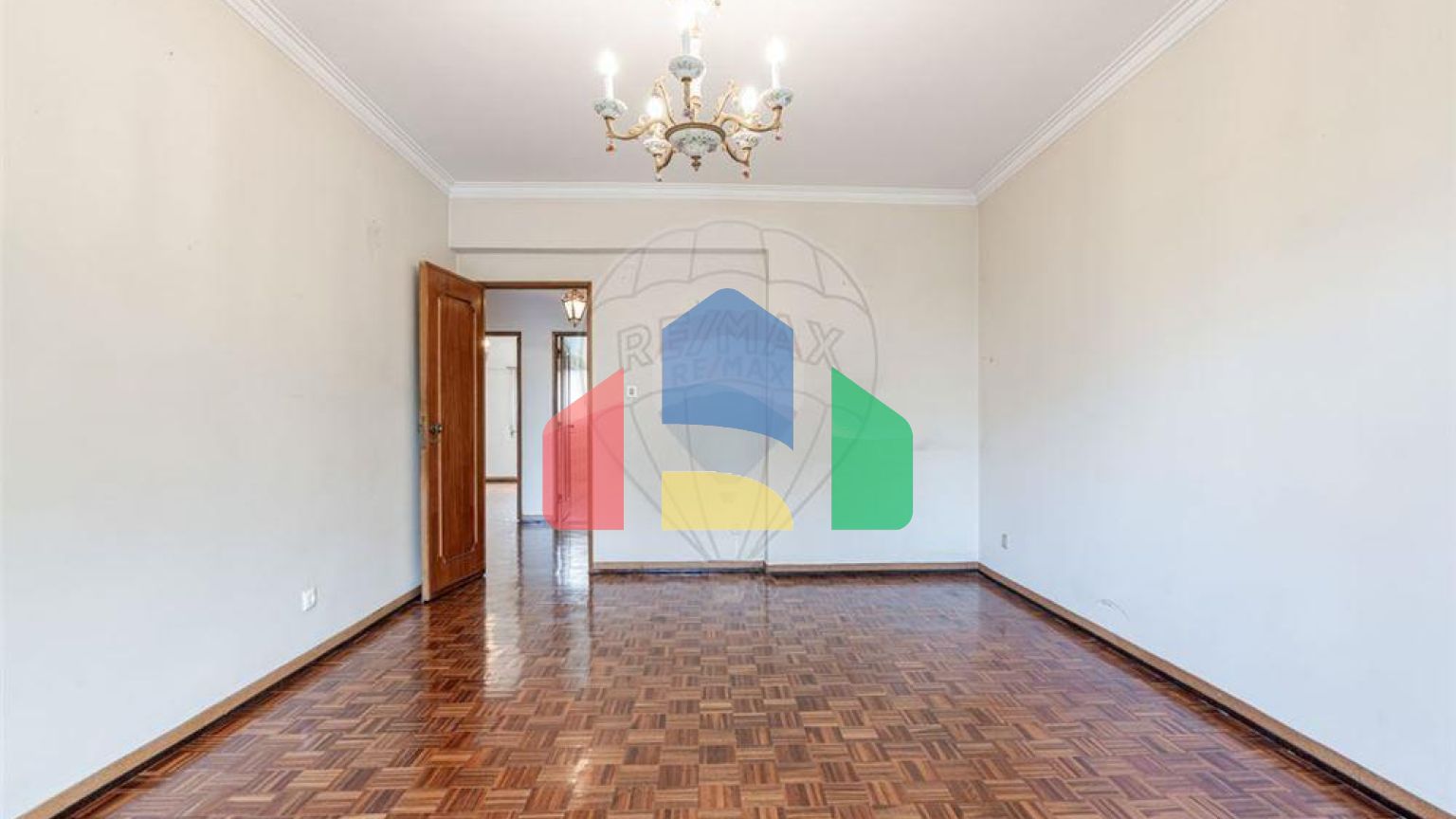 Residential - Condo/Apartment - T2 - Benfica, Lisbon - PT