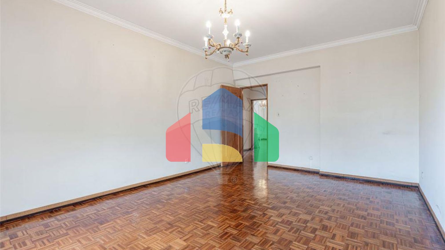 Residential - Condo/Apartment - T2 - Benfica, Lisbon - PT