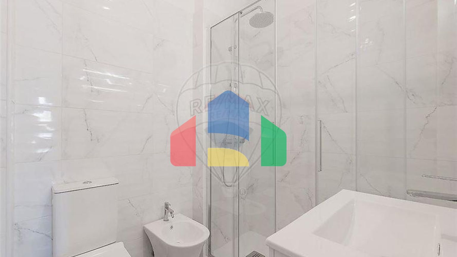 Residential - Condo/Apartment - T2 - Benfica, Lisbon - PT