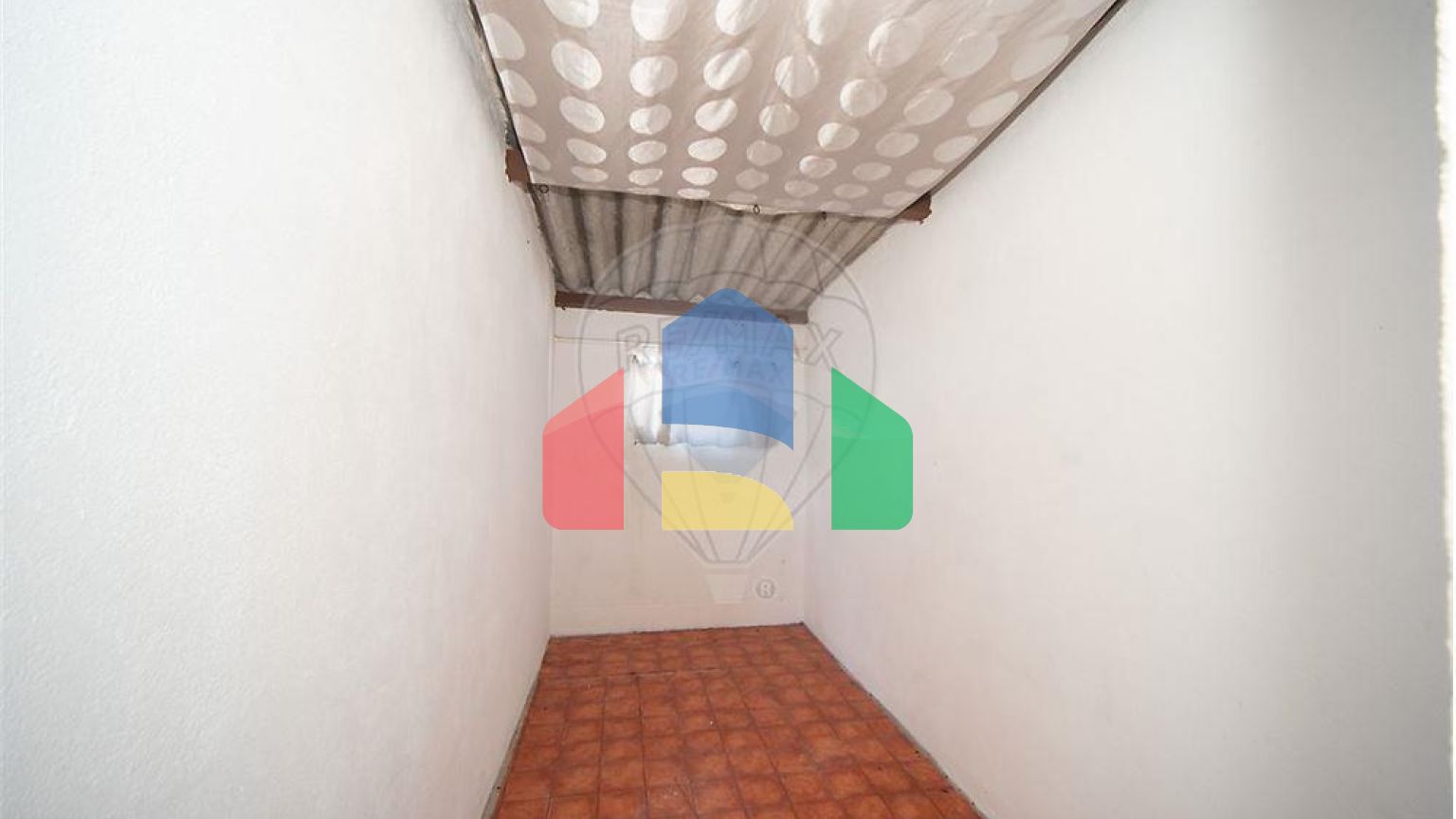 Residential - Condo/Apartment - T2 - Benfica, Lisbon - PT