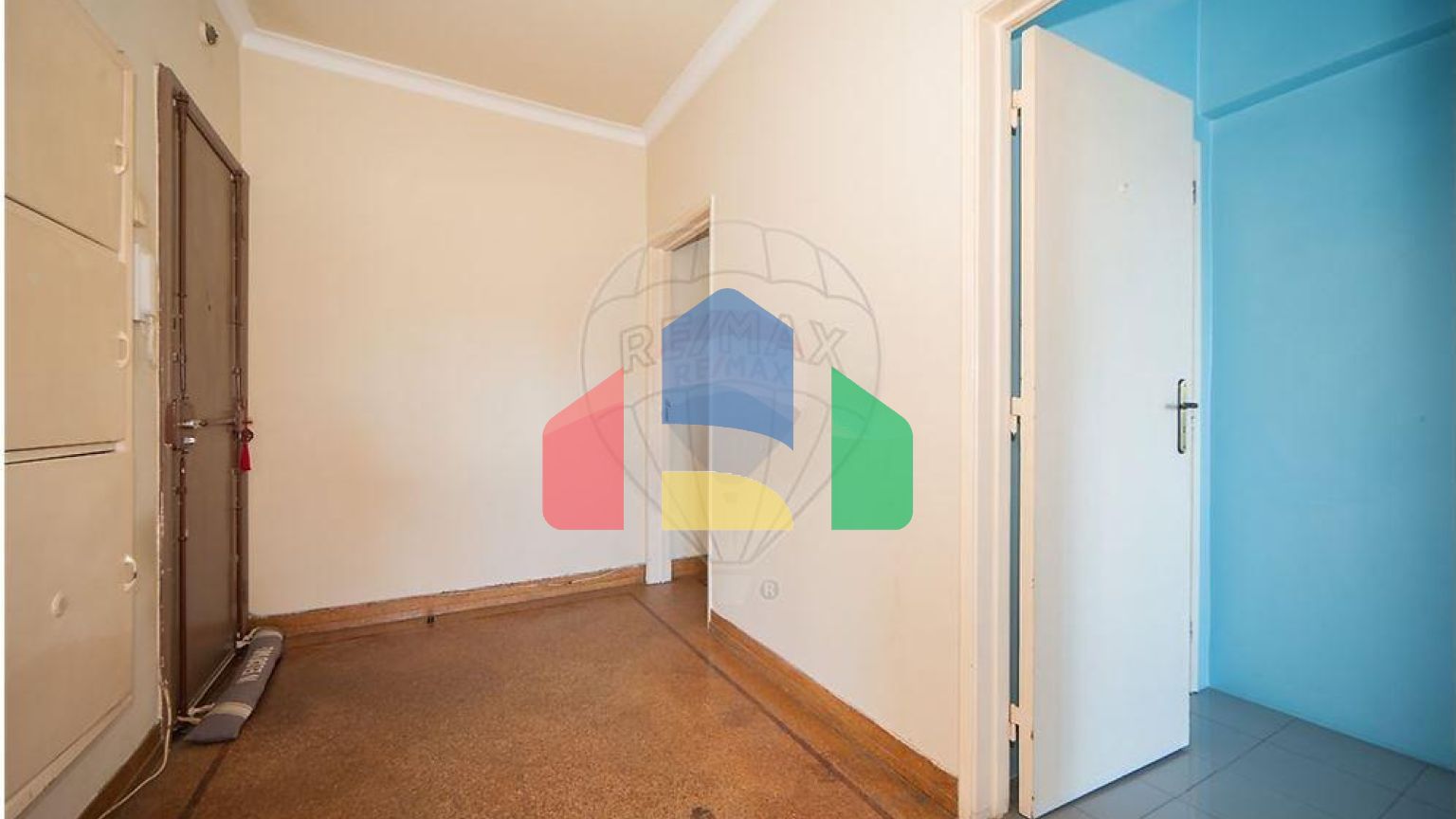 Residential - Condo/Apartment - T2 - Benfica, Lisbon - PT