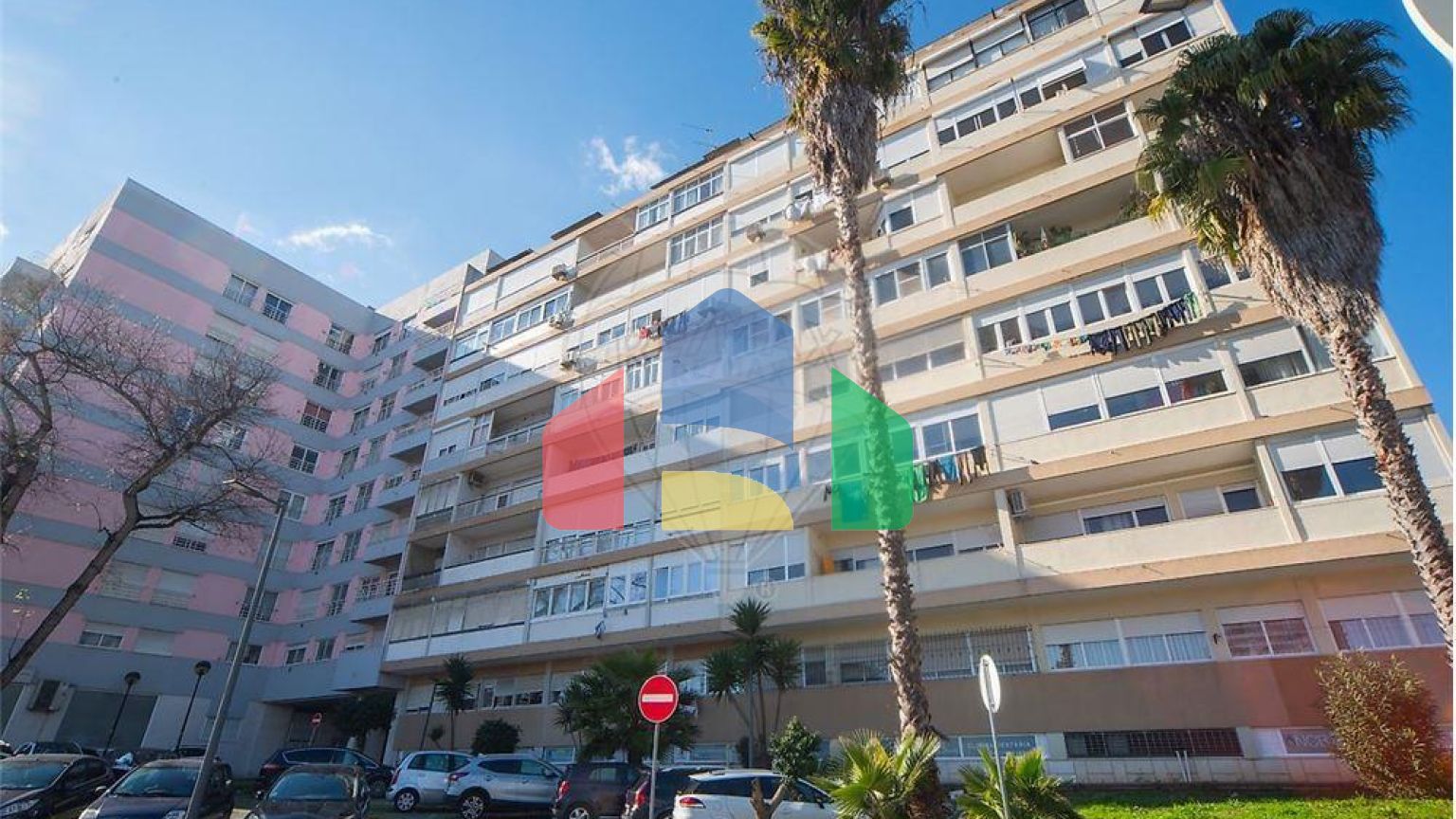 Residential - Condo/Apartment - T2 - Benfica, Lisbon - PT