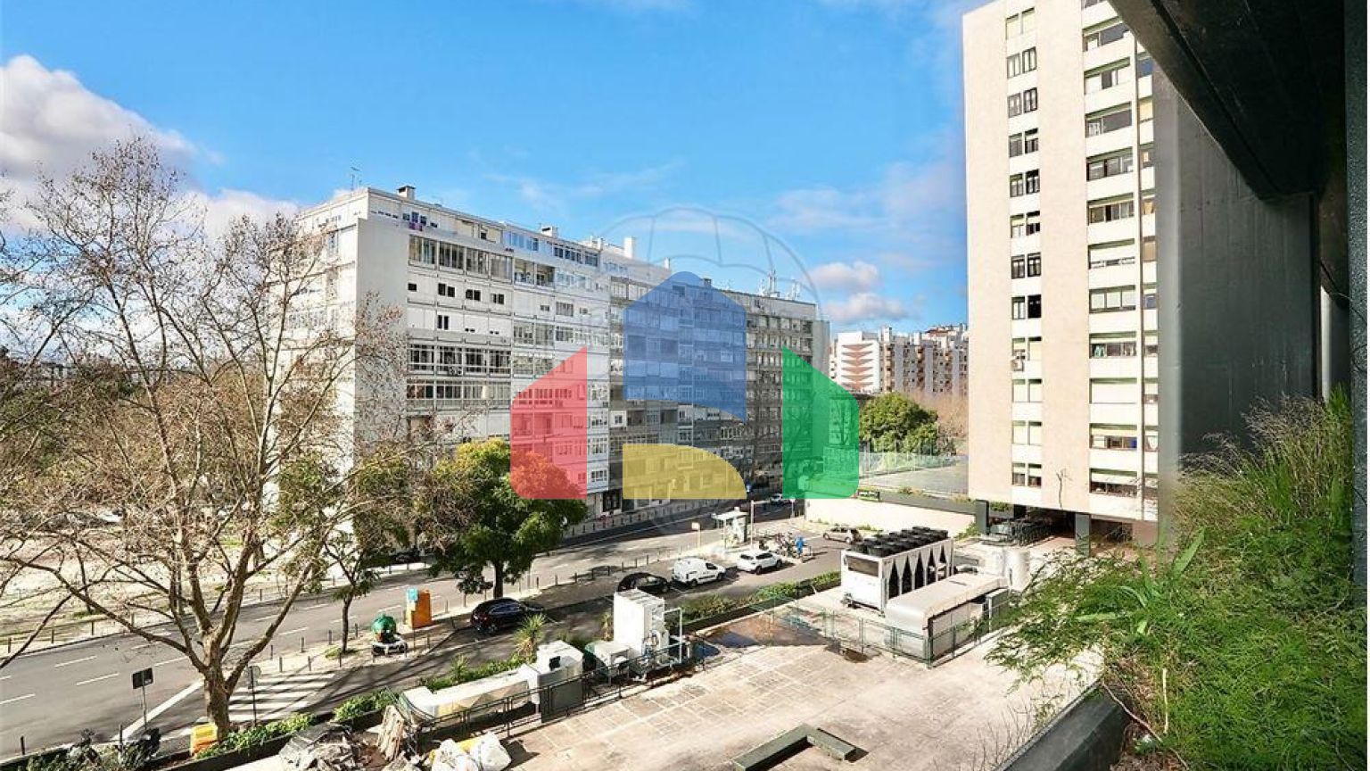 Residential - Condo/Apartment - T3 - Benfica, Lisbon - PT