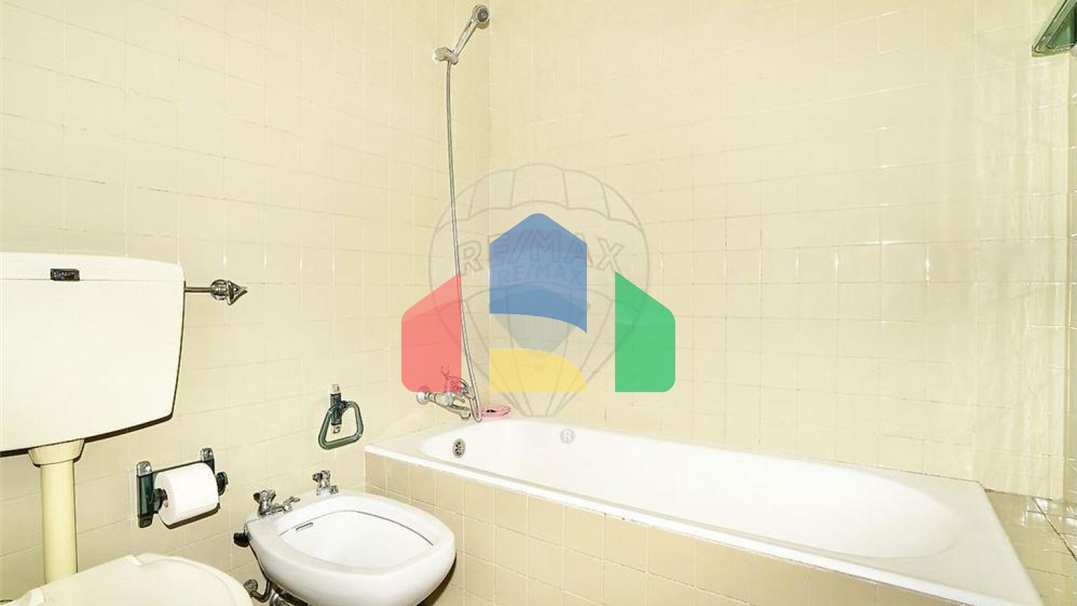 Residential - Condo/Apartment - T3 - Benfica, Lisbon - PT