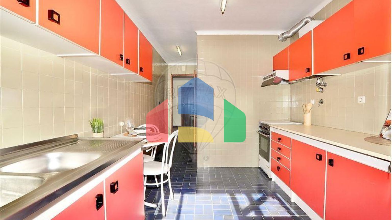 Residential - Condo/Apartment - T3 - Benfica, Lisbon - PT