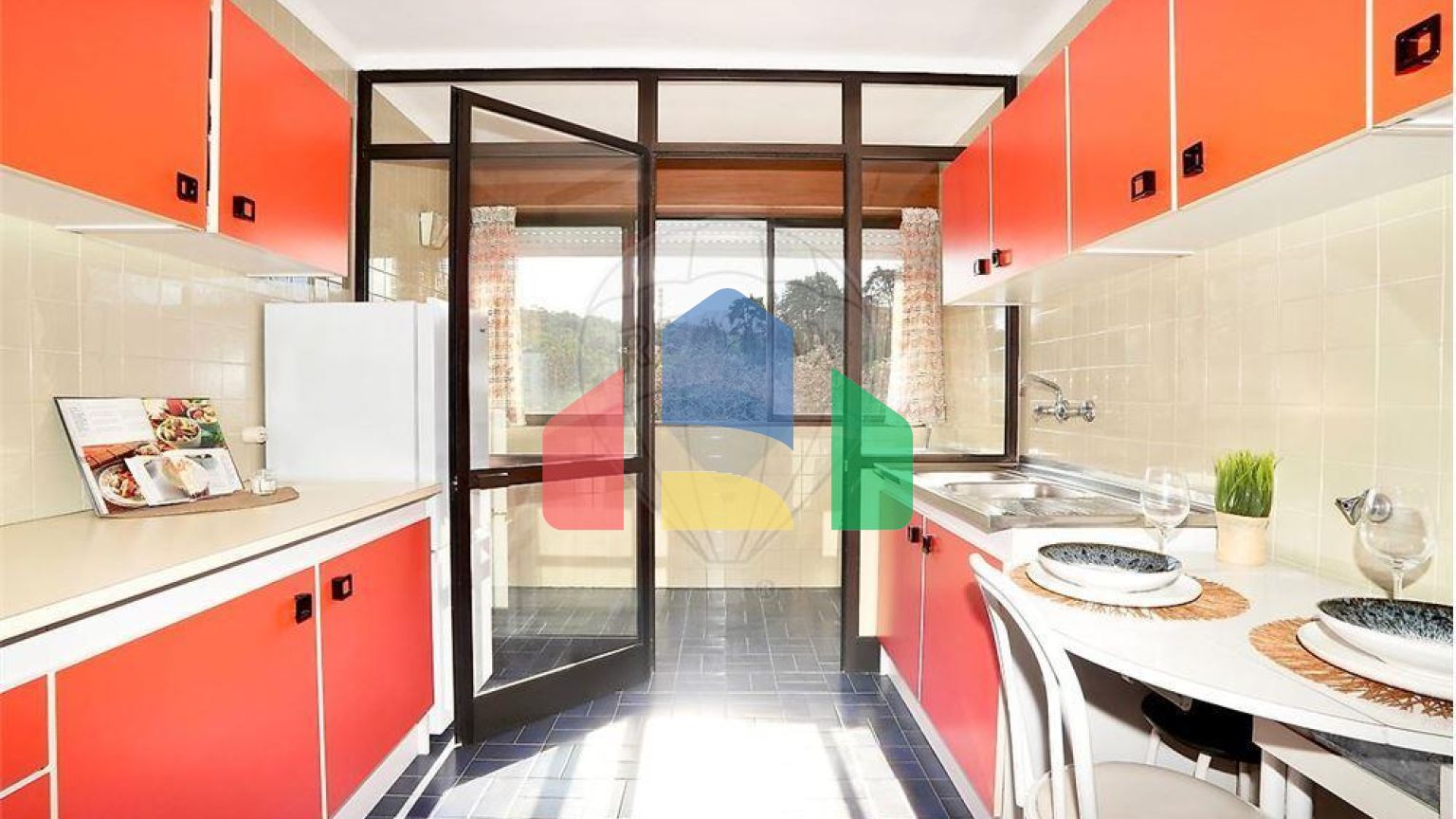 Residential - Condo/Apartment - T3 - Benfica, Lisbon - PT