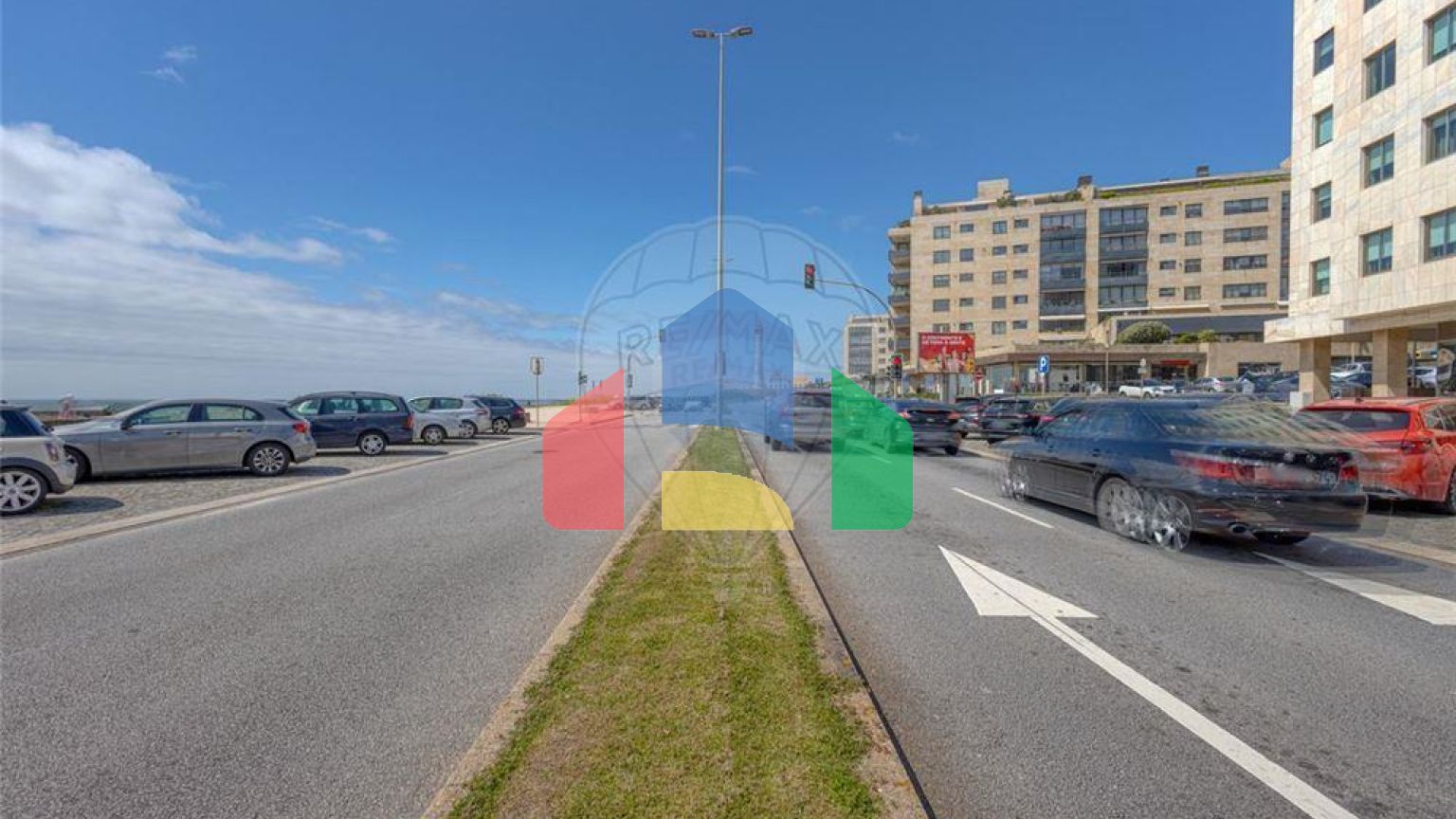 Residential - Condo/Apartment - T3 - Matosinhos e Leça da Palmeira, Matosinhos - PT