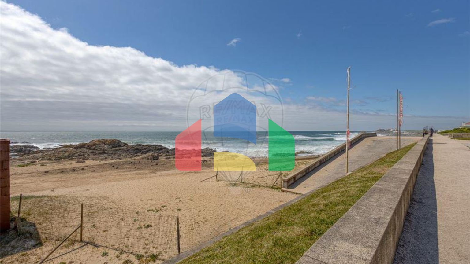 Residential - Condo/Apartment - T3 - Matosinhos e Leça da Palmeira, Matosinhos - PT
