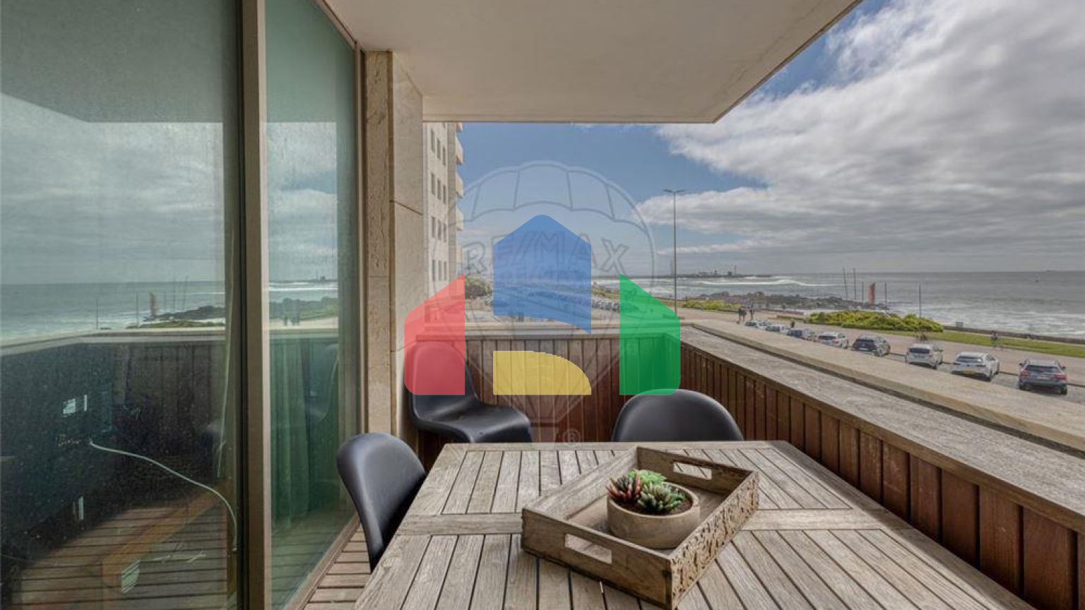 Residential - Condo/Apartment - T3 - Matosinhos e Leça da Palmeira, Matosinhos - PT