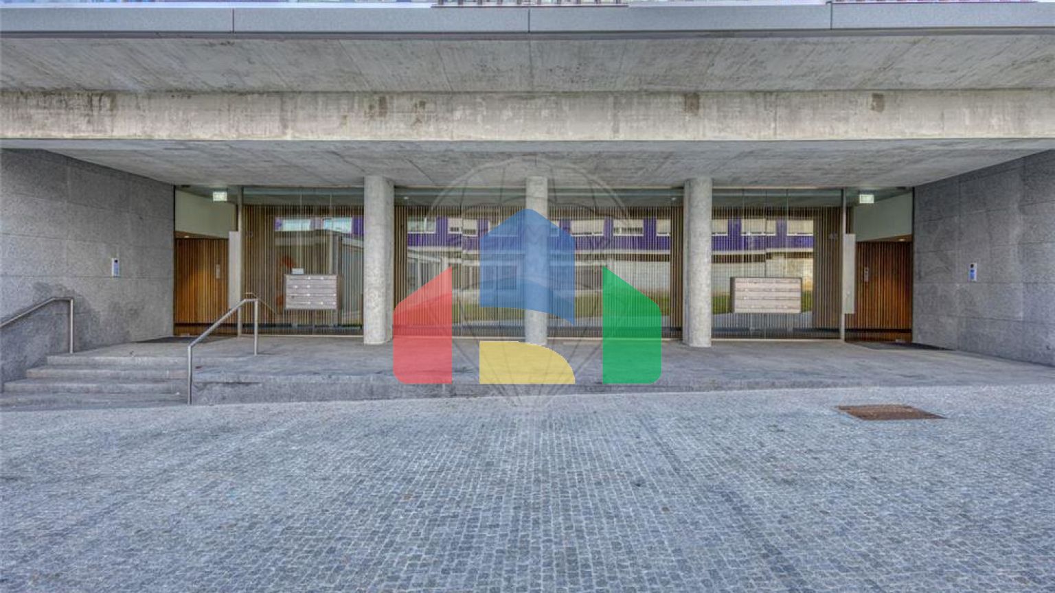 Residential - Condo/Apartment - T3 - Matosinhos e Leça da Palmeira, Matosinhos - PT