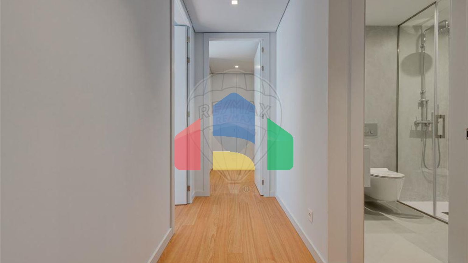 Residential - Condo/Apartment - T3 - Matosinhos e Leça da Palmeira, Matosinhos - PT