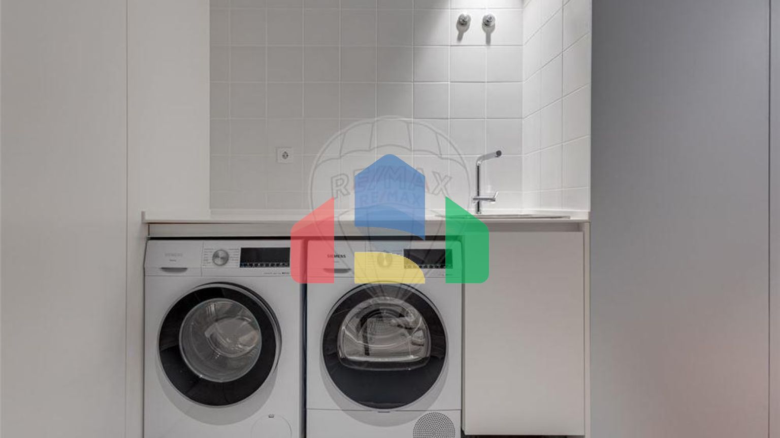 Residential - Condo/Apartment - T3 - Matosinhos e Leça da Palmeira, Matosinhos - PT