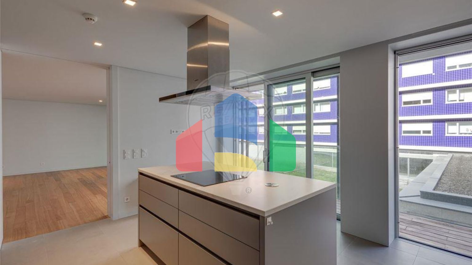 Residential - Condo/Apartment - T3 - Matosinhos e Leça da Palmeira, Matosinhos - PT