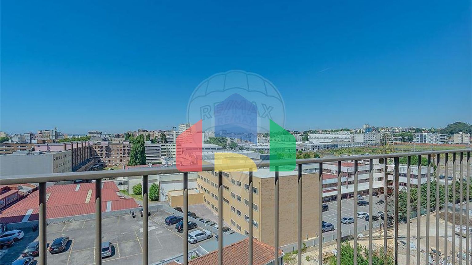 Residential - Condo/Apartment - T4 - Matosinhos e Leça da Palmeira, Matosinhos - PT