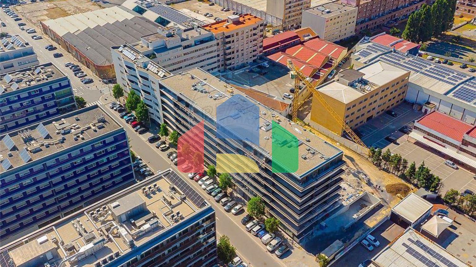 Residential - Condo/Apartment - T4 - Matosinhos e Leça da Palmeira, Matosinhos - PT