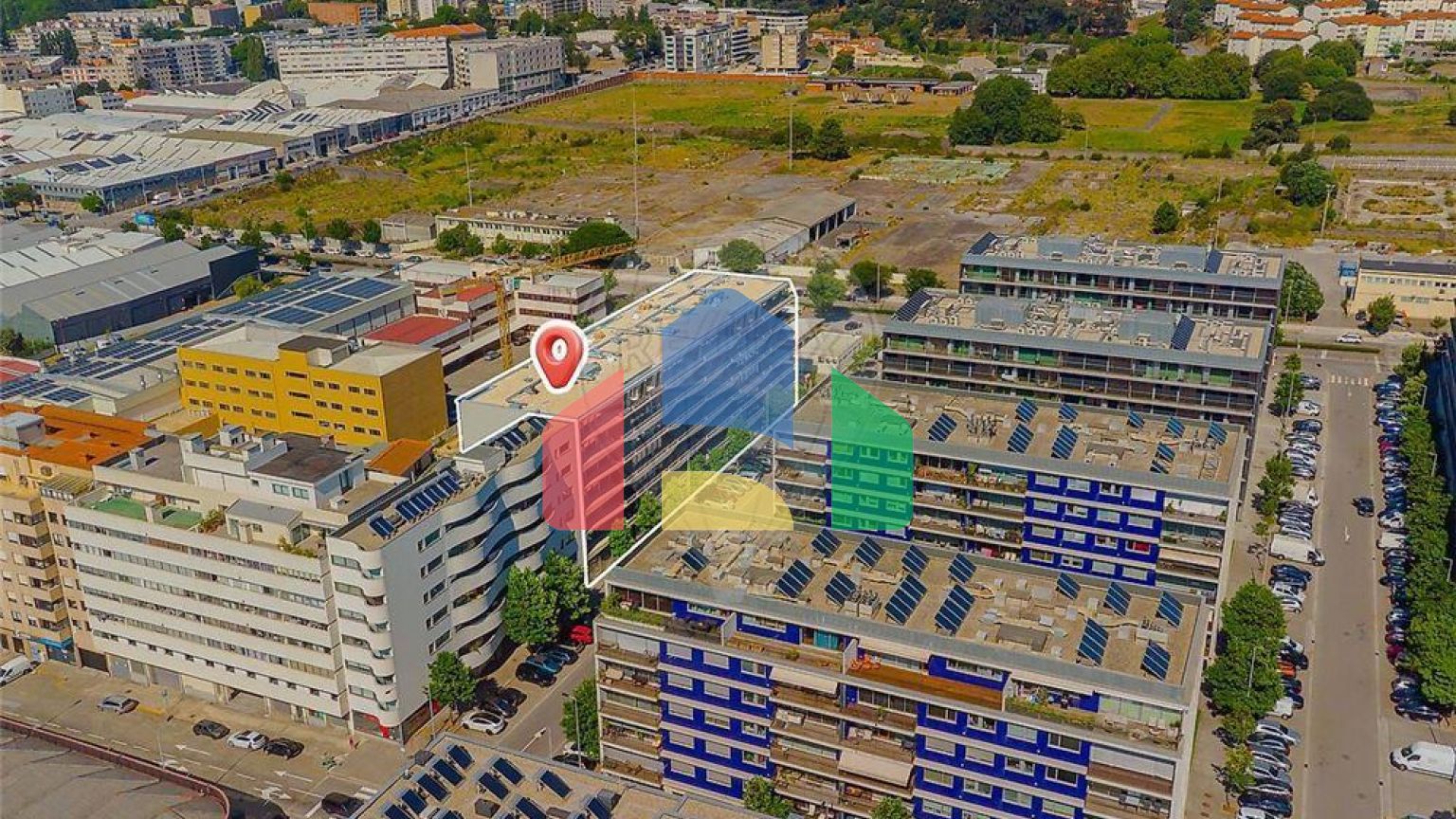 Residential - Condo/Apartment - T4 - Matosinhos e Leça da Palmeira, Matosinhos - PT