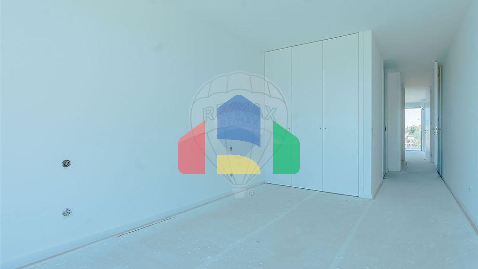 Residential - Condo/Apartment - T4 - Matosinhos e Leça da Palmeira, Matosinhos - PT