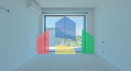 Residential - Condo/Apartment - T4 - Matosinhos e Leça da Palmeira, Matosinhos - PT