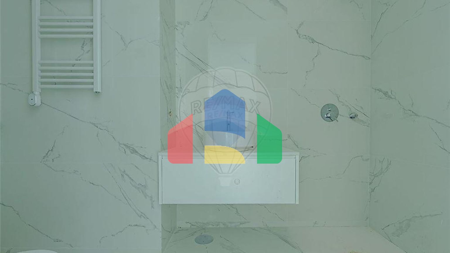 Residential - Condo/Apartment - T4 - Matosinhos e Leça da Palmeira, Matosinhos - PT