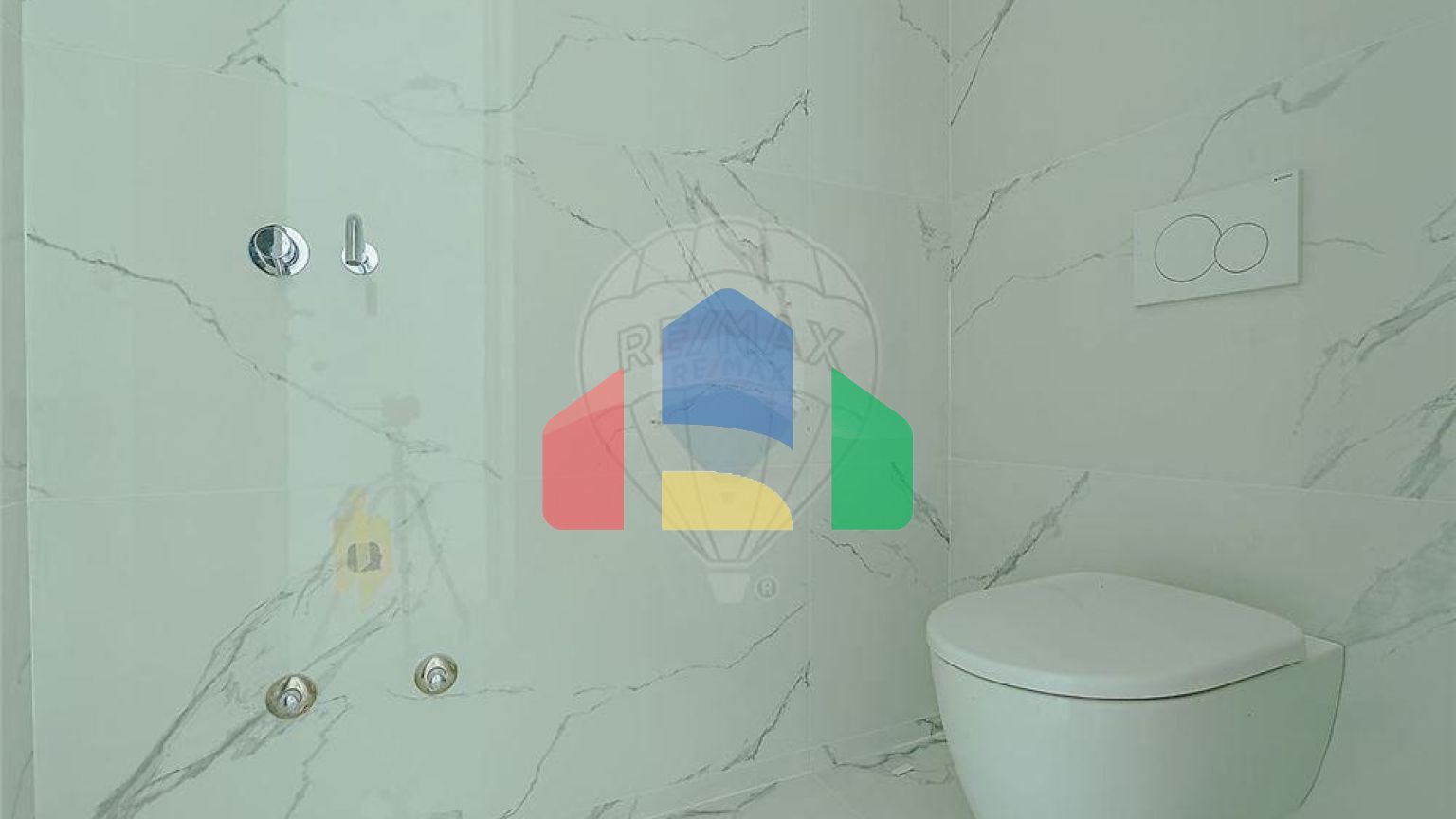 Residential - Condo/Apartment - T4 - Matosinhos e Leça da Palmeira, Matosinhos - PT