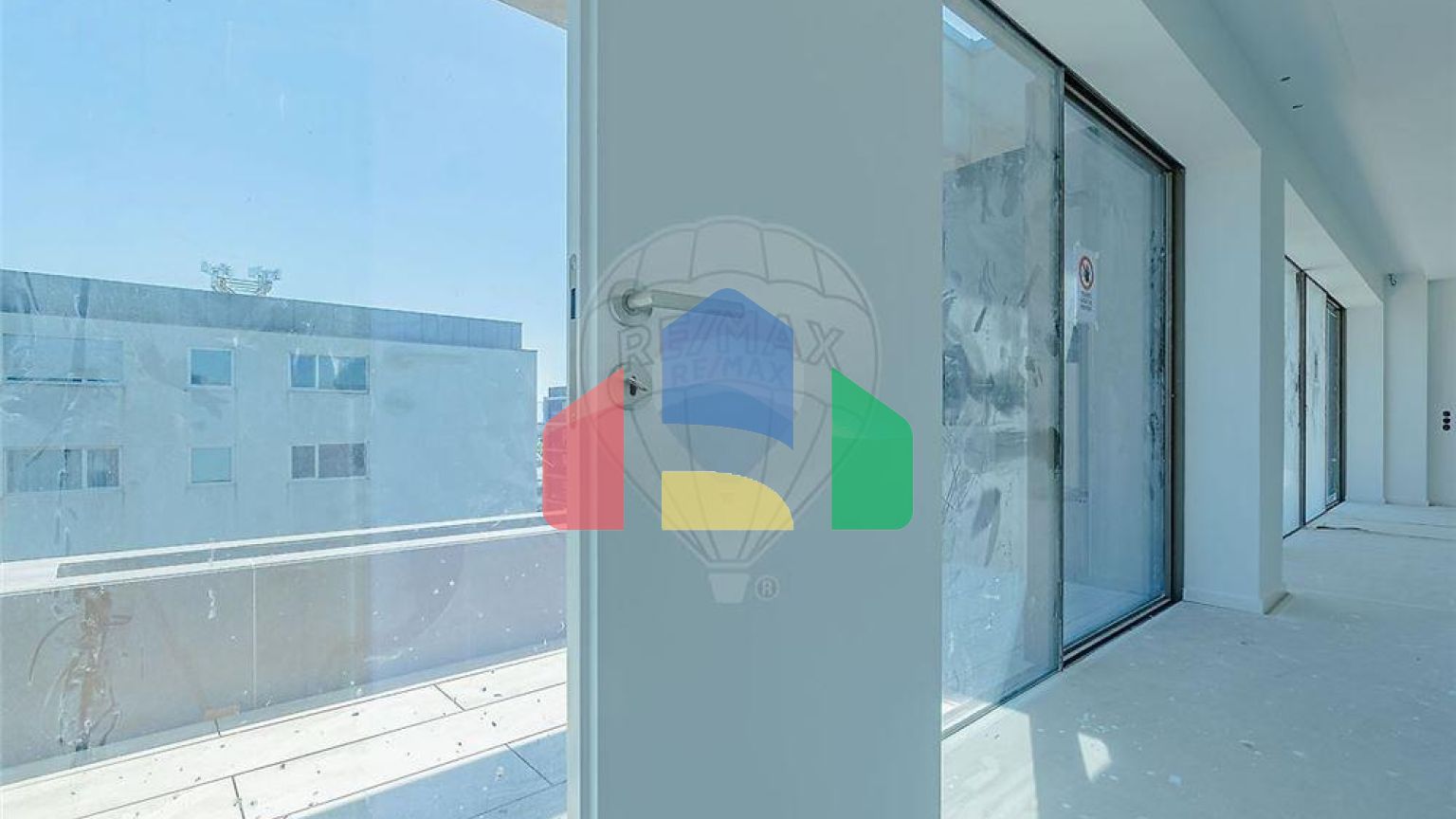 Residential - Condo/Apartment - T4 - Matosinhos e Leça da Palmeira, Matosinhos - PT