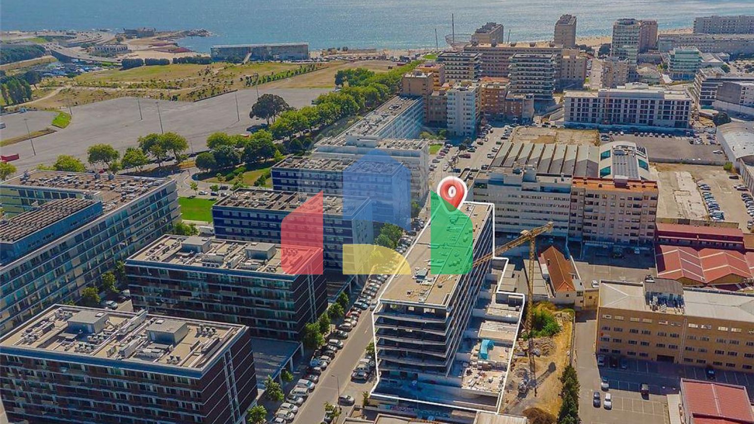 Residential - Condo/Apartment - T4 - Matosinhos e Leça da Palmeira, Matosinhos - PT