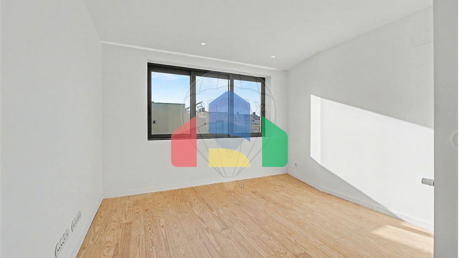 Residential - Single Family Home - T4 - Matosinhos e Leça da Palmeira, Matosinhos - PT