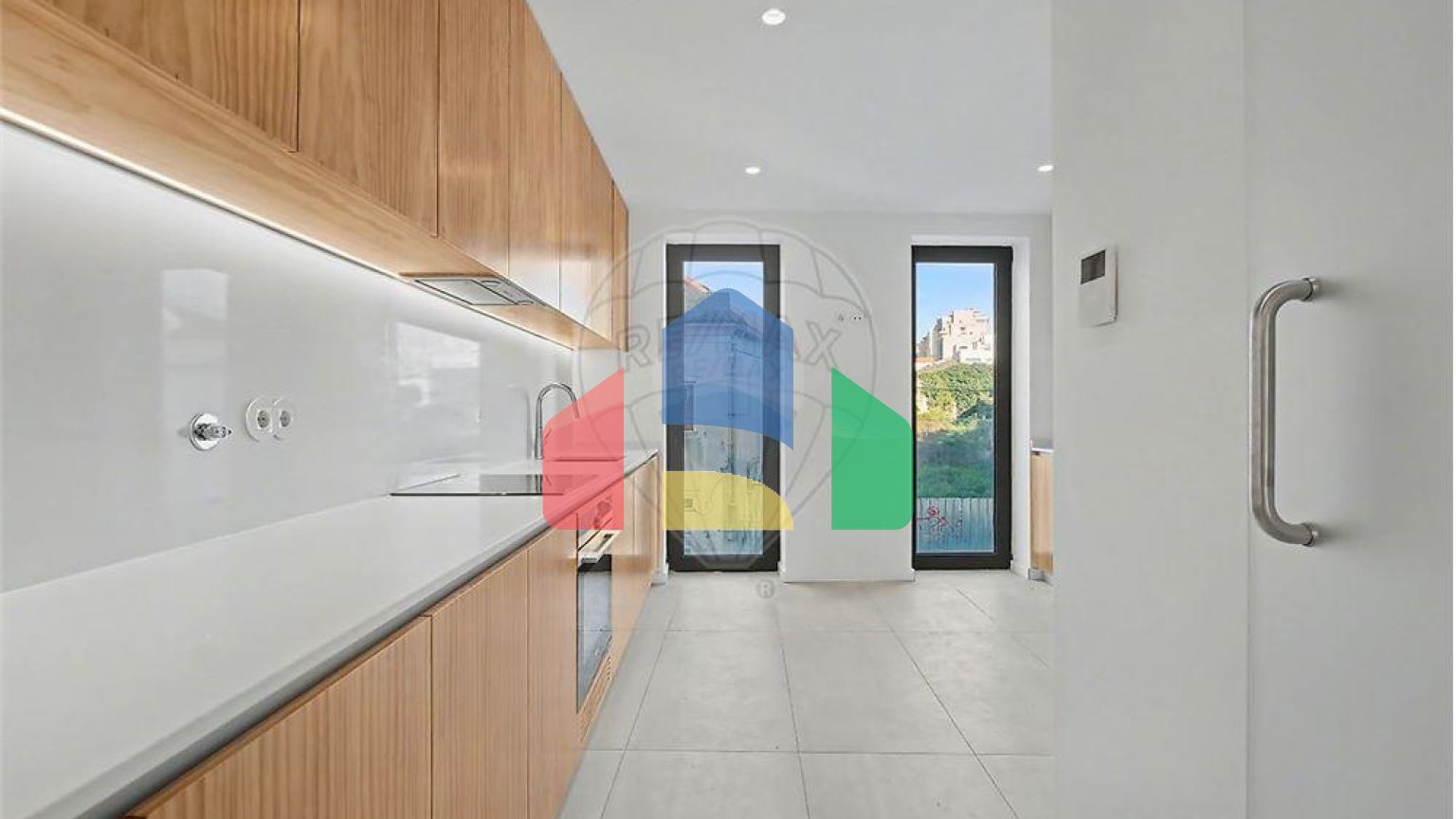 Residential - Single Family Home - T4 - Matosinhos e Leça da Palmeira, Matosinhos - PT