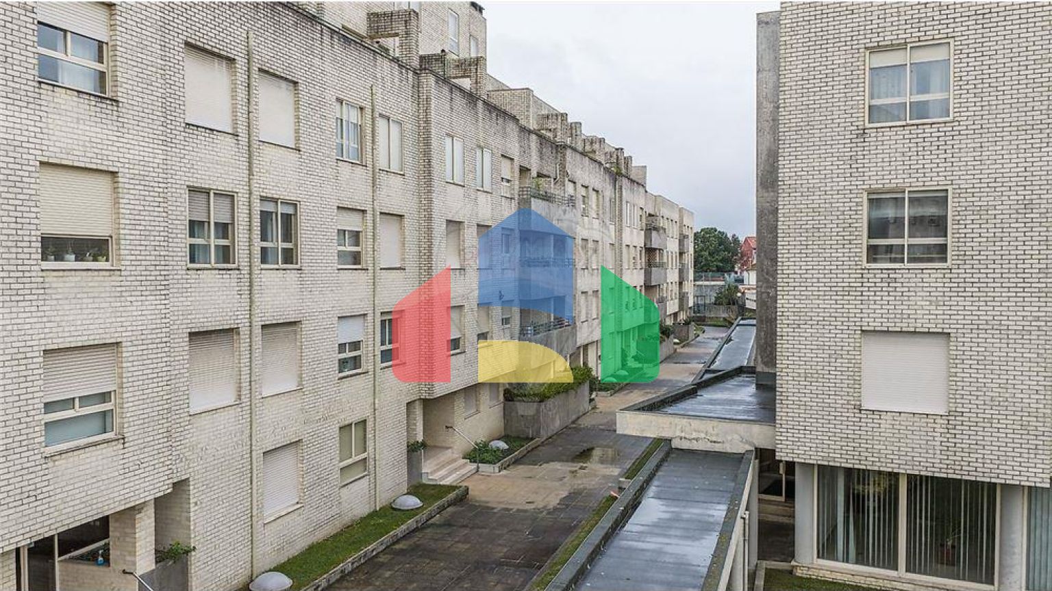 Residential - Condo/Apartment - T2 - Matosinhos e Leça da Palmeira, Matosinhos - PT