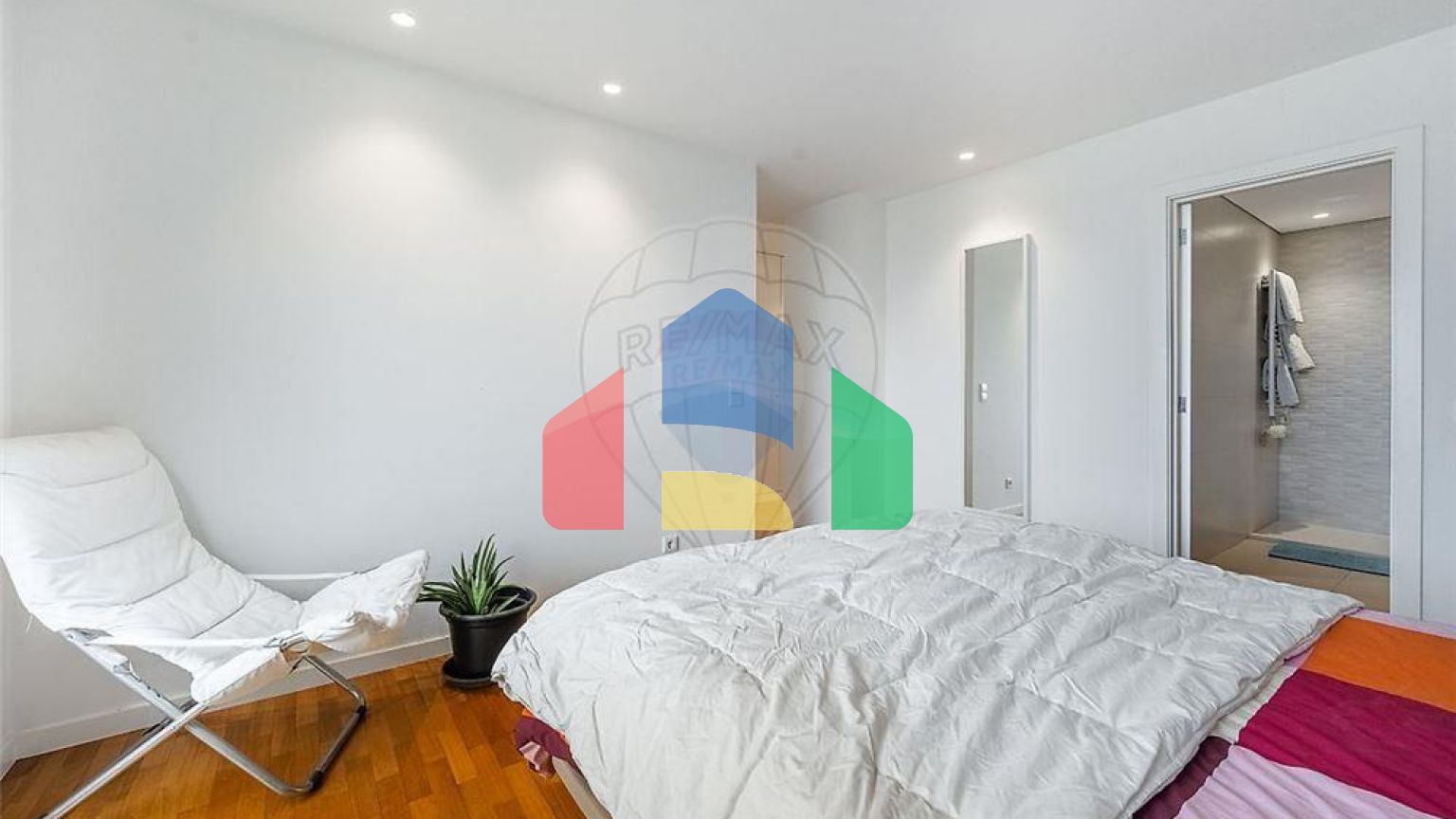 Residential - Condo/Apartment - T2 - Matosinhos e Leça da Palmeira, Matosinhos - PT