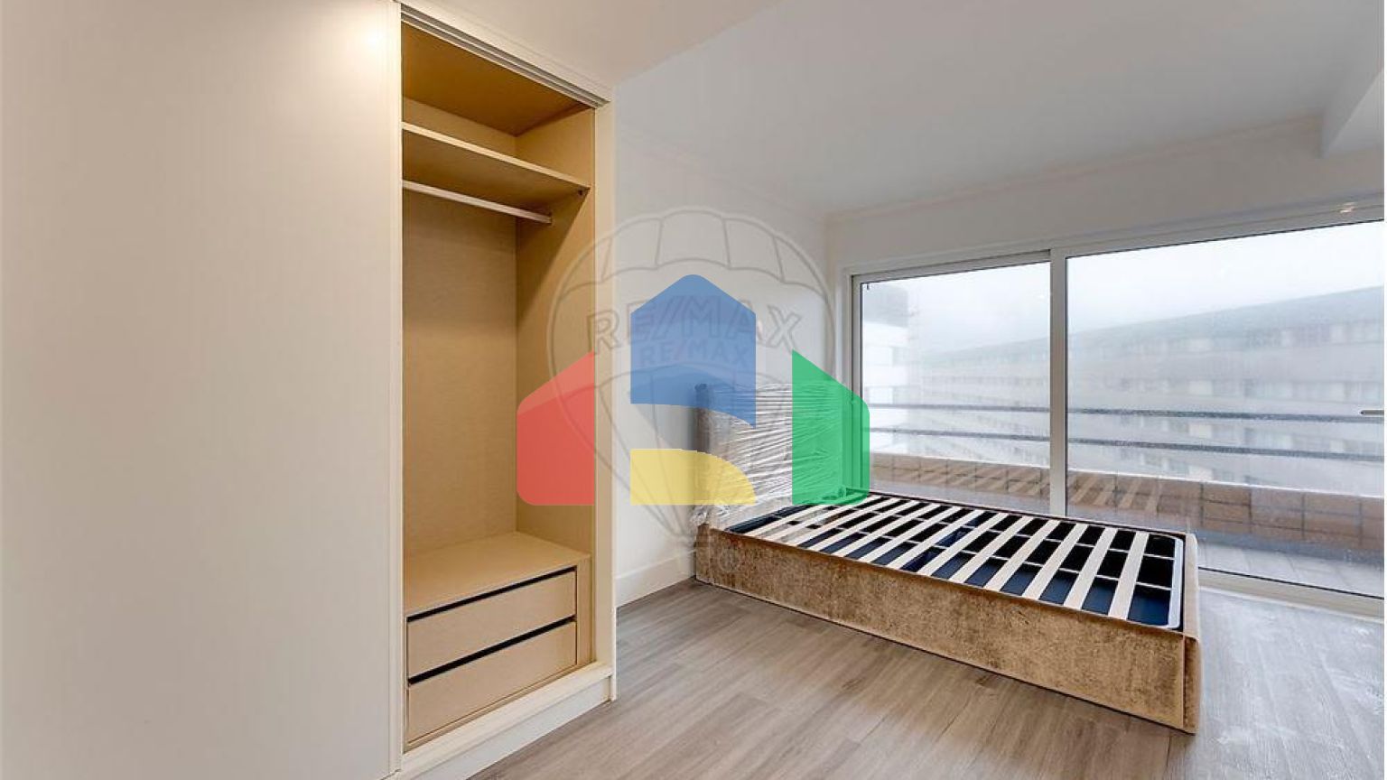 Residential - Condo/Apartment - T3 - Matosinhos e Leça da Palmeira, Matosinhos - PT