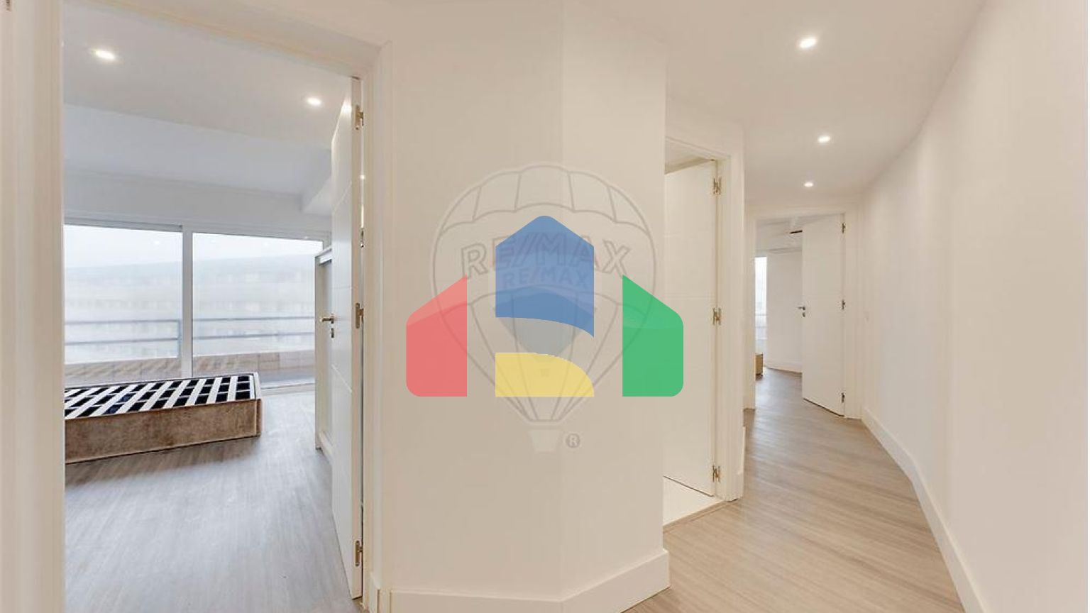 Residential - Condo/Apartment - T3 - Matosinhos e Leça da Palmeira, Matosinhos - PT