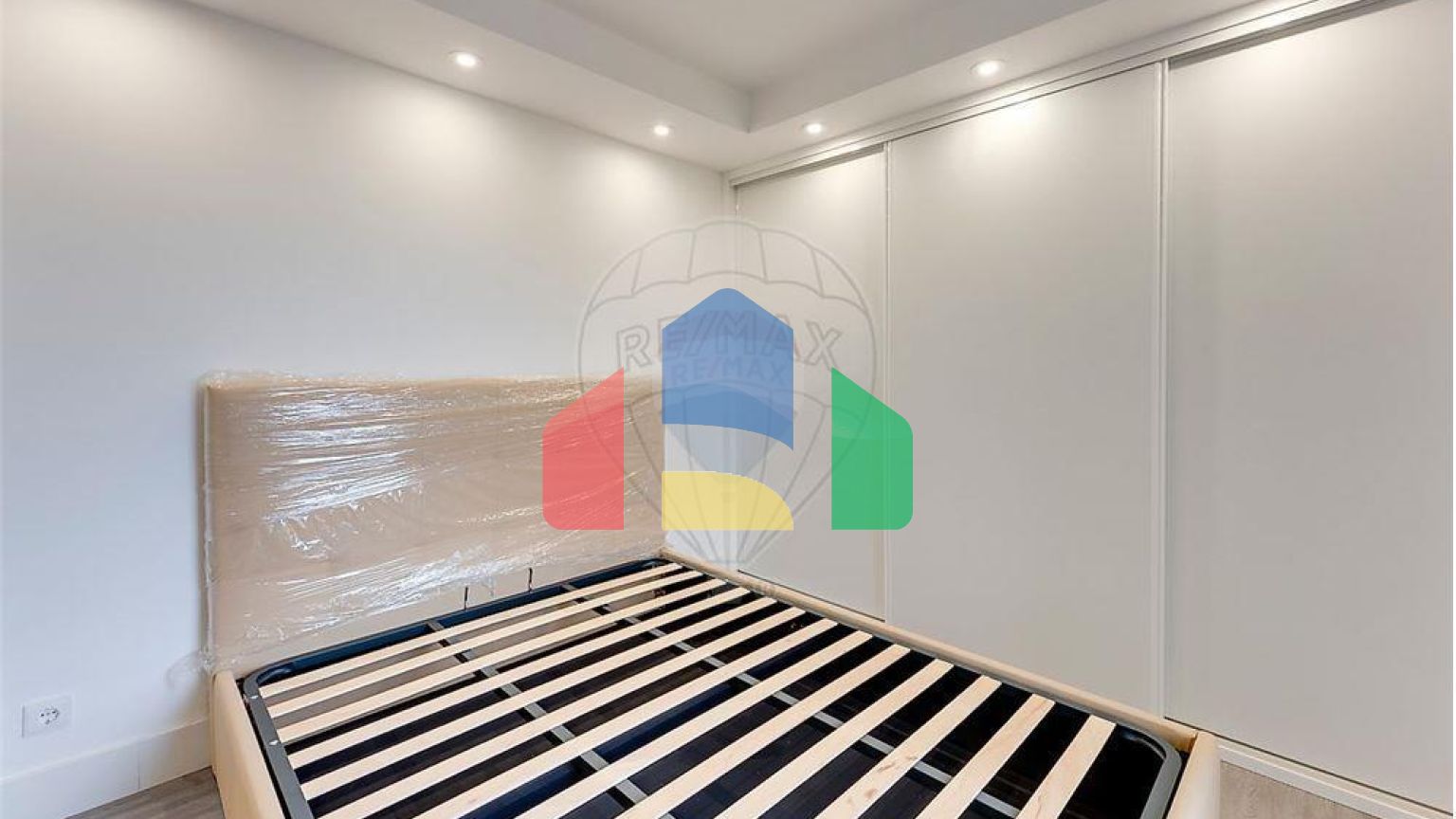 Residential - Condo/Apartment - T3 - Matosinhos e Leça da Palmeira, Matosinhos - PT