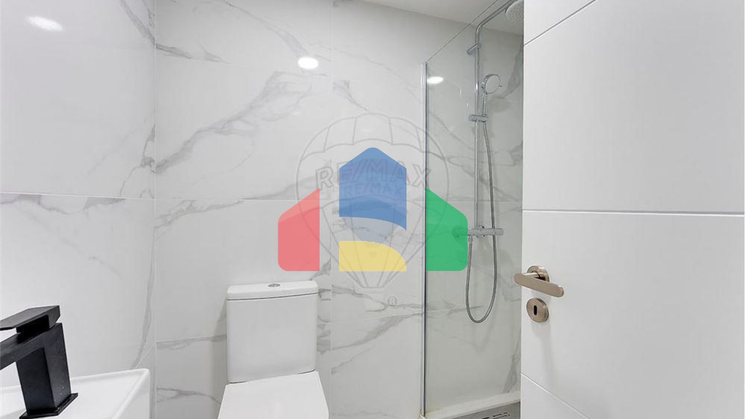 Residential - Condo/Apartment - T3 - Matosinhos e Leça da Palmeira, Matosinhos - PT