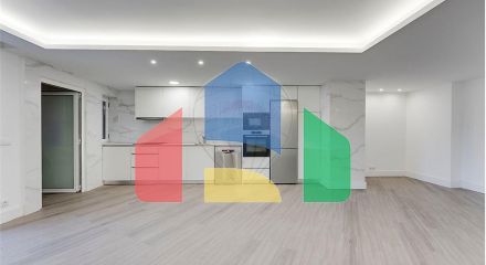 Residential - Condo/Apartment - T3 - Matosinhos e Leça da Palmeira, Matosinhos - PT