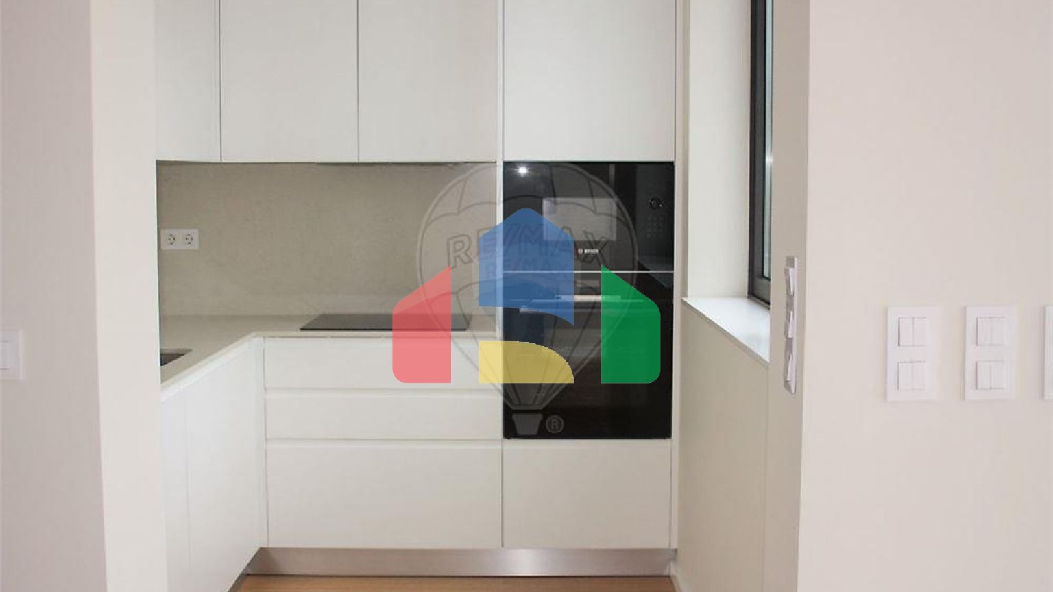 Residential - Condo/Apartment - T3 - Matosinhos e Leça da Palmeira, Matosinhos - PT