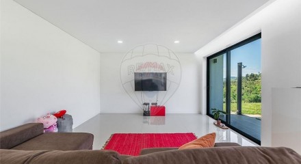 Residential - Single Family Home - T2 - Canedo de Basto e Corgo, Celorico de Basto - PT