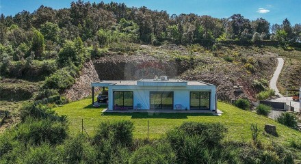 Residential - Single Family Home - T2 - Canedo de Basto e Corgo, Celorico de Basto - PT