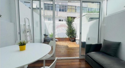 Residential - Condo/Apartment - T2 - Beato, Lisbon - PT