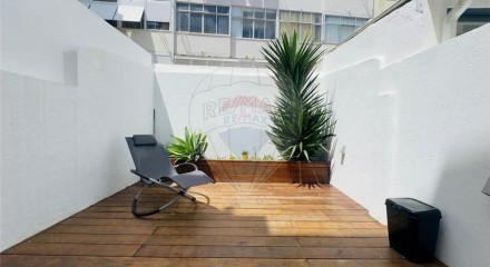 Residential - Condo/Apartment - T2 - Beato, Lisbon - PT