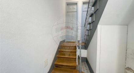 Residential - Condo/Apartment - T2 - Beato, Lisbon - PT