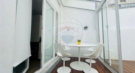 Residential - Condo/Apartment - T2 - Beato, Lisbon - PT