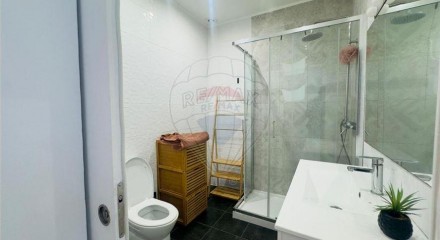 Residential - Condo/Apartment - T2 - Beato, Lisbon - PT